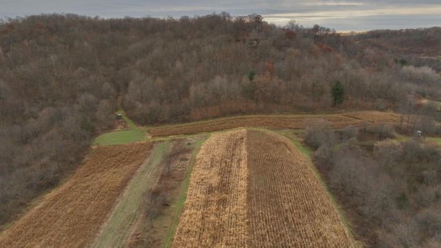 13376 Quarry Drive, Hillsboro, WI 54634