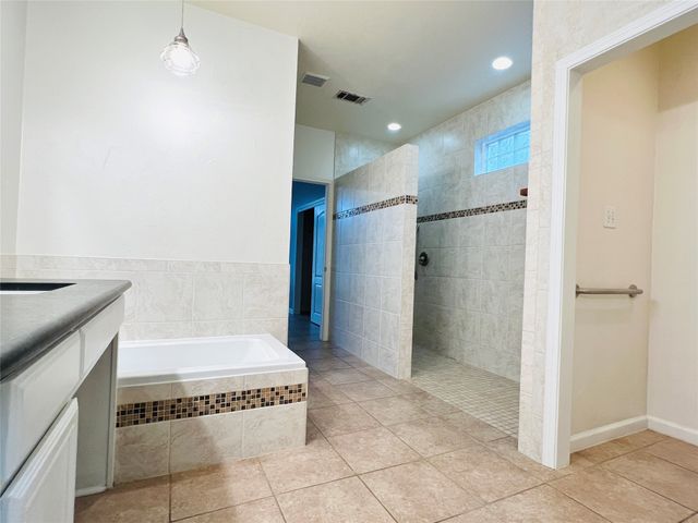 1042 Fireside Drive, Allen, TX 75002