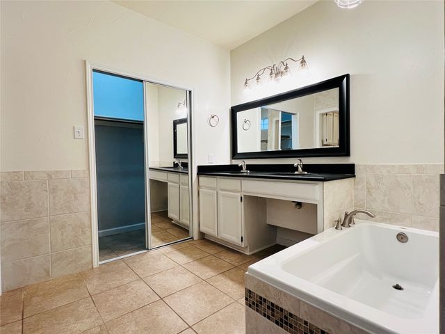 1042 Fireside Drive, Allen, TX 75002