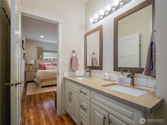 6808 E B Street, Tacoma, WA 98404