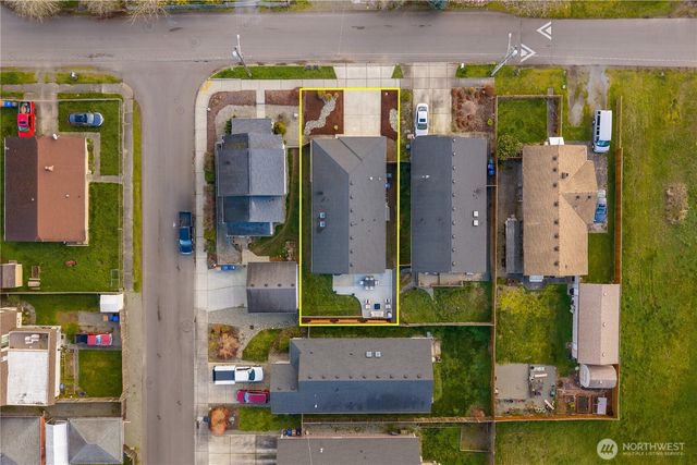 6808 E B Street, Tacoma, WA 98404