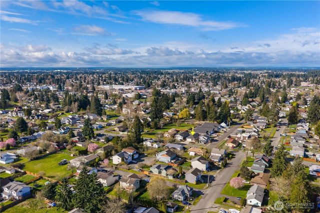 6808 E B Street, Tacoma, WA 98404