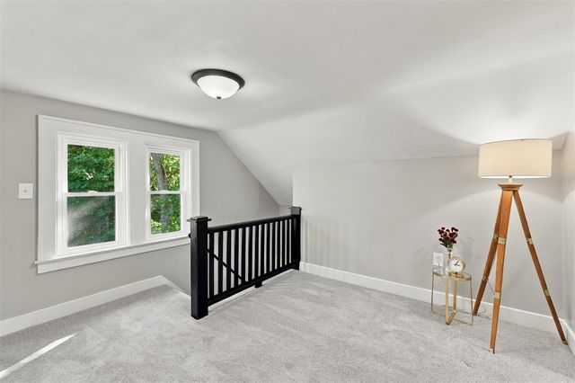 812 Graceland Street, Grand Rapids, MI 49505