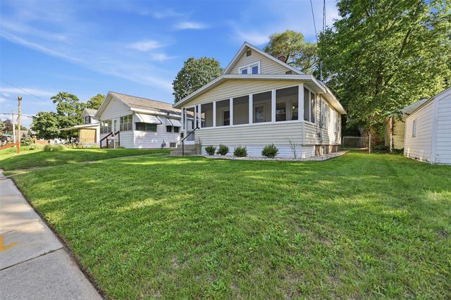 812 Graceland Street, Grand Rapids, MI 49505