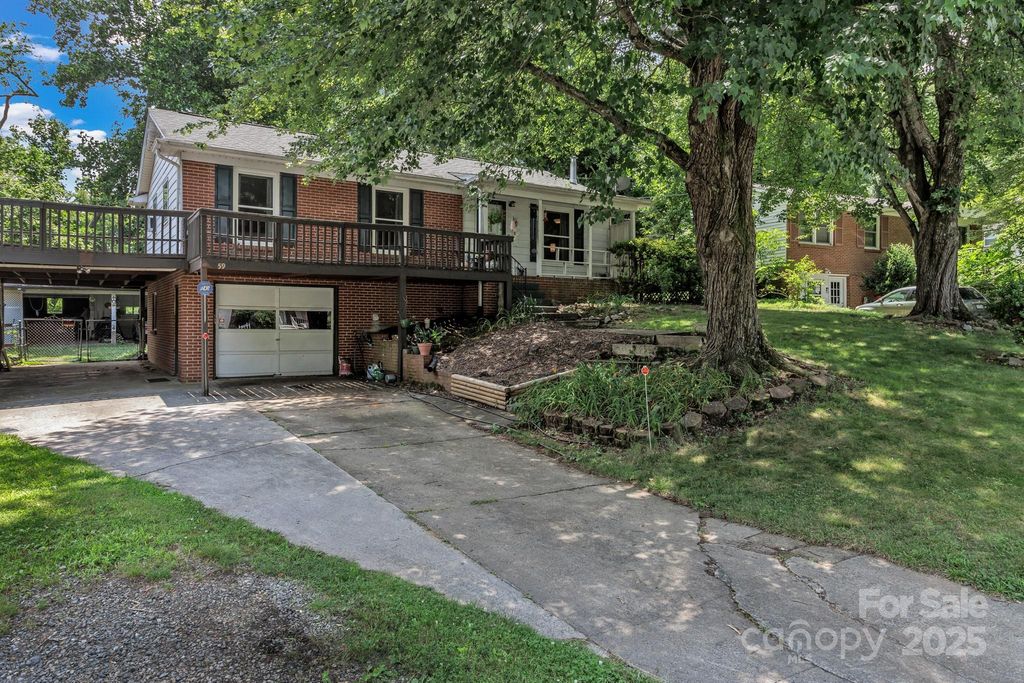 59 Skyview Terrace, Asheville, NC 28806