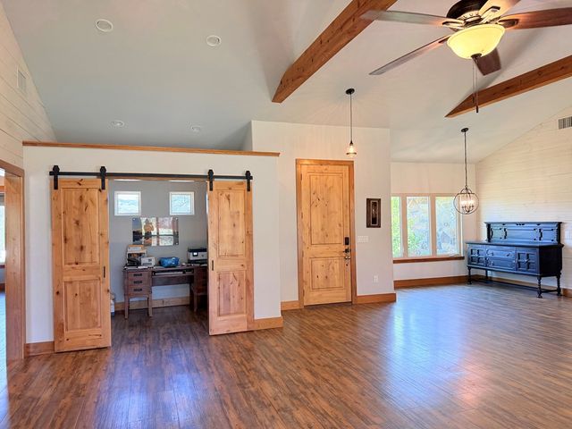 144 Homer Dr, Kerrville, TX 78028