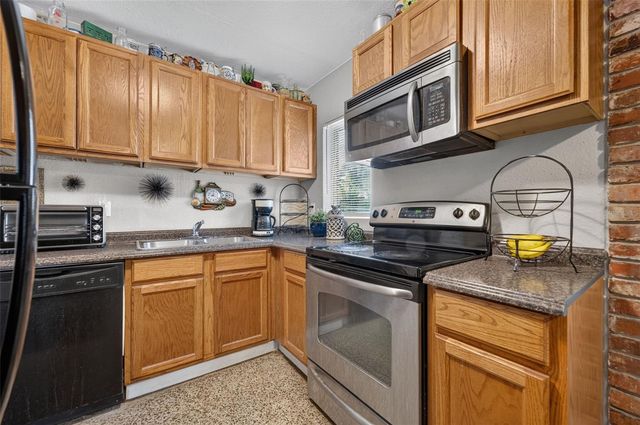224 W PIERCE AVENUE, Orlando, FL 32809