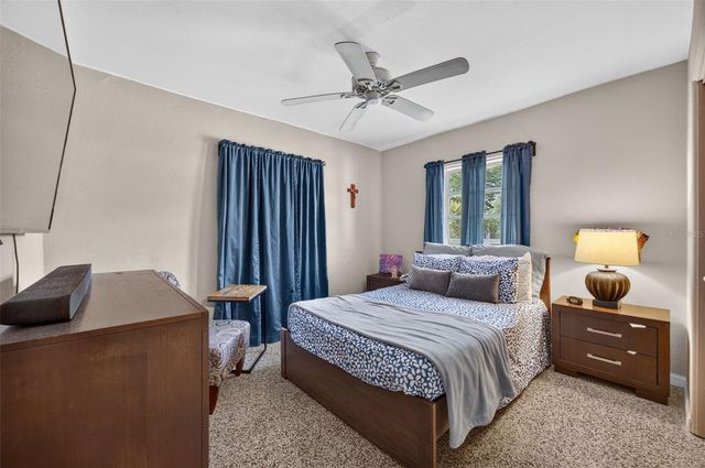 224 W PIERCE AVENUE, Orlando, FL 32809