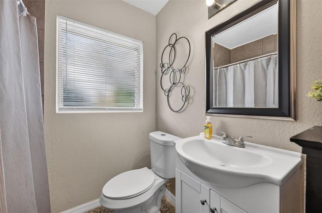 224 W PIERCE AVENUE, Orlando, FL 32809