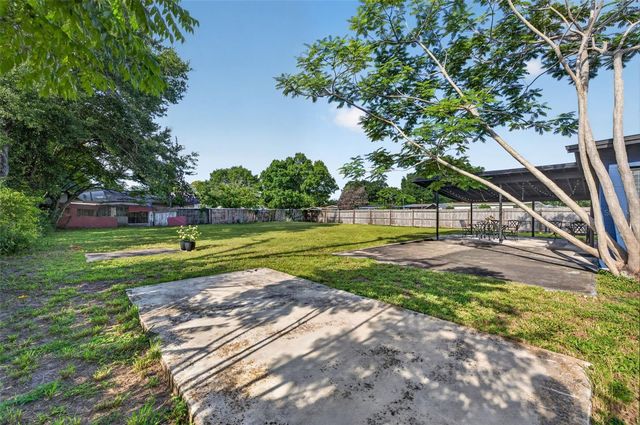 224 W PIERCE AVENUE, Orlando, FL 32809