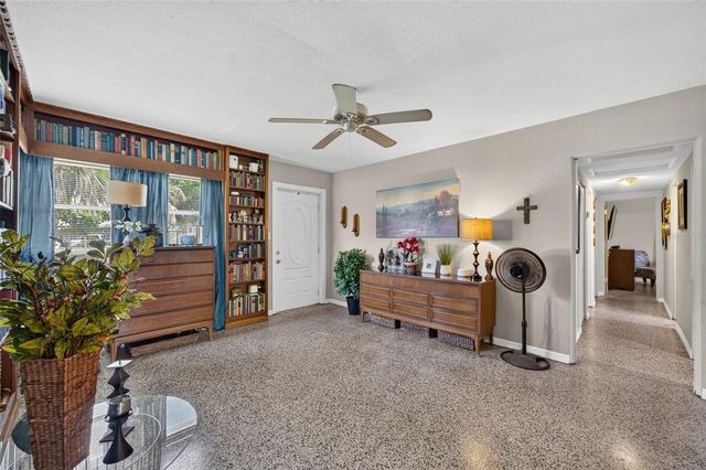 224 W PIERCE AVENUE, Orlando, FL 32809