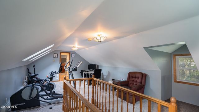 26 Glenwood Street, Guilderland, NY 12203