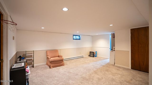 26 Glenwood Street, Guilderland, NY 12203
