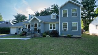 26 Glenwood Street, Guilderland, NY 12203
