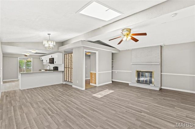 2240 Brook Drive, Florissant, MO 63033