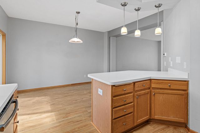 810 Trenton Lane N, Plymouth, MN 55441