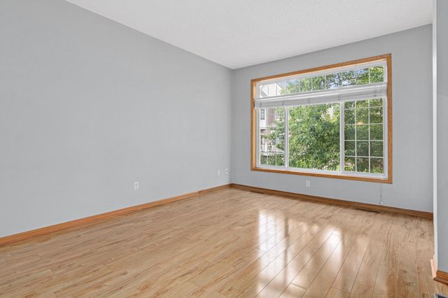 810 Trenton Lane N, Plymouth, MN 55441
