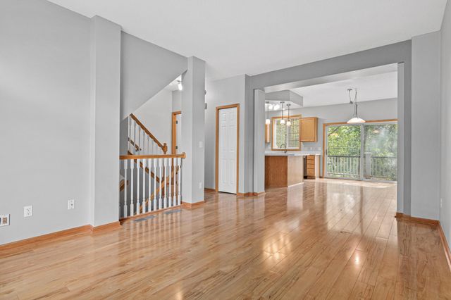 810 Trenton Lane N, Plymouth, MN 55441