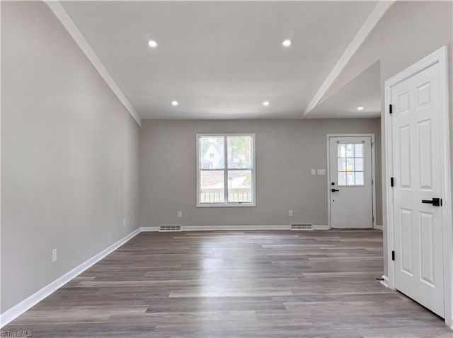 3510 Cedartree Terrace, Winston-salem, NC 27127