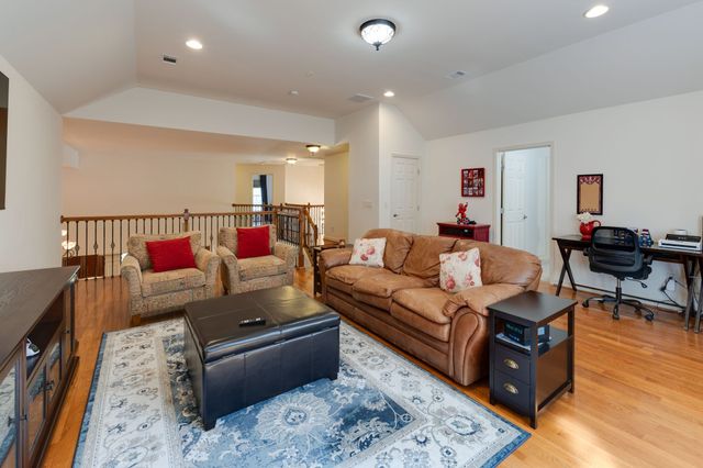 6312 Palomar Ct, Nashville, TN 37211