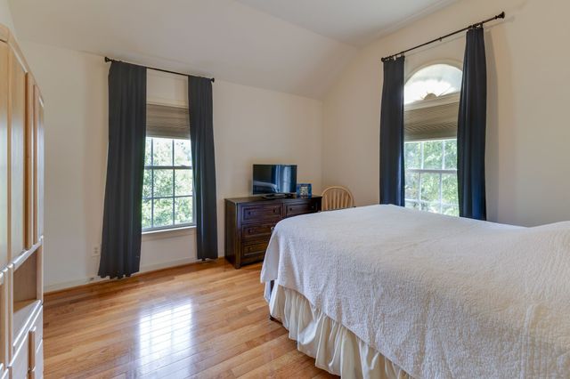 6312 Palomar Ct, Nashville, TN 37211