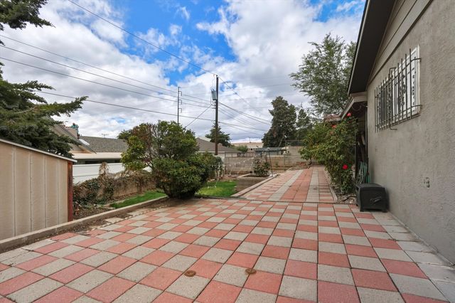 4119 Inca Street NE, Albuquerque, NM 87111