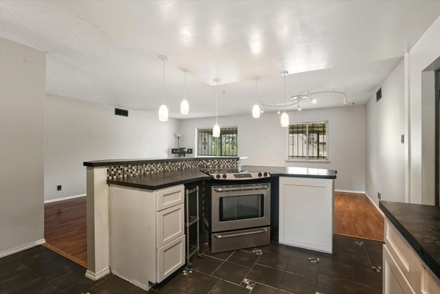 4119 Inca Street NE, Albuquerque, NM 87111