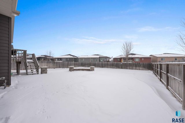 7900 W Pettigrew Ln Lane, Sioux Falls, SD 57106