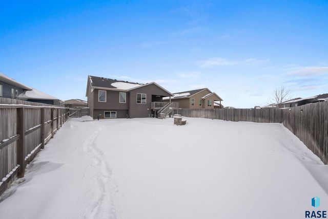 7900 W Pettigrew Ln Lane, Sioux Falls, SD 57106