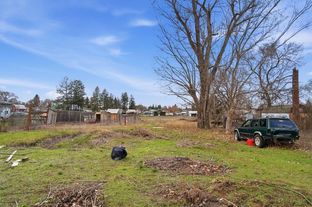 7505 N Regal St, Spokane, WA 99217