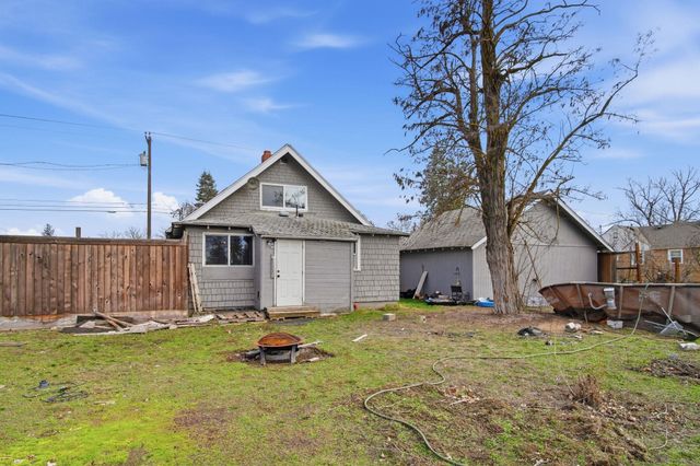 7505 N Regal St, Spokane, WA 99217