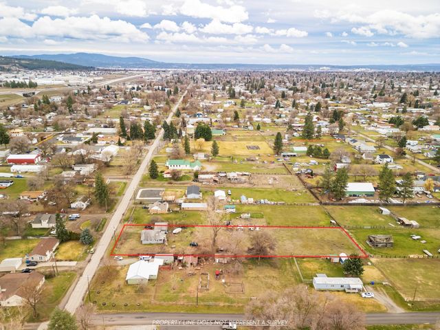 7505 N Regal St, Spokane, WA 99217