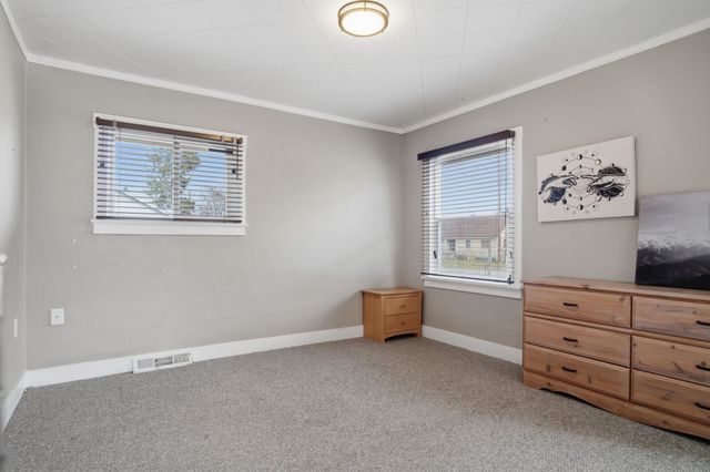 7505 N Regal St, Spokane, WA 99217