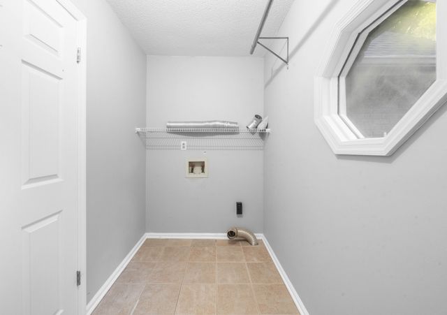 407 Idaho Springs Rd, Clarksville, TN 37043