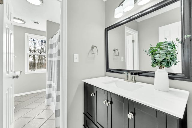 407 Idaho Springs Rd, Clarksville, TN 37043