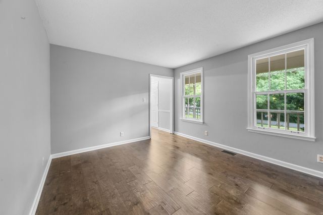 407 Idaho Springs Rd, Clarksville, TN 37043