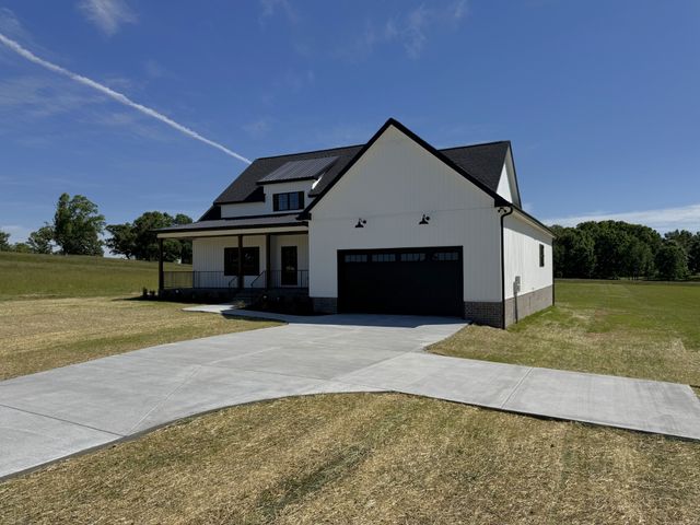 2672 Coleytown Road, Lafayette, TN 37083