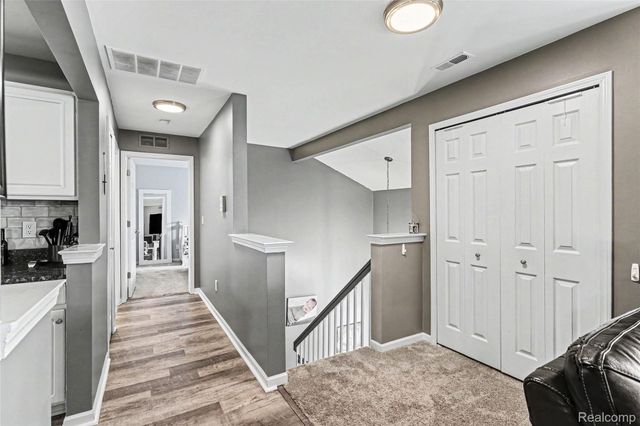 16440 Dominion Drive, Macomb Township, MI 48044