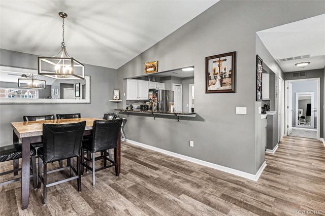 16440 Dominion Drive, Macomb Township, MI 48044