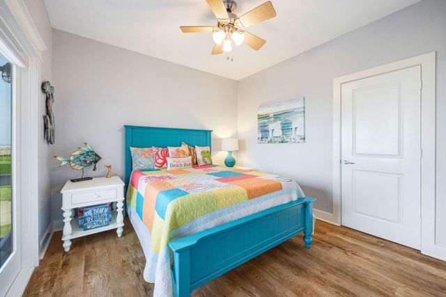 4162 Green Heron Drive, Galveston, TX 77554