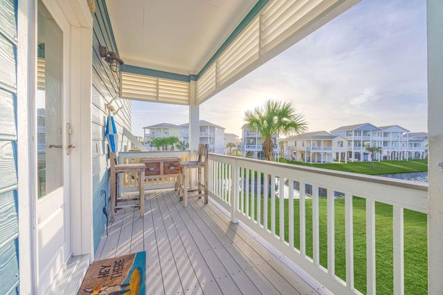 4162 Green Heron Drive, Galveston, TX 77554