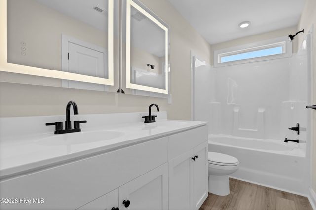 201 Megans Field Place 66, Richlands, NC 28574