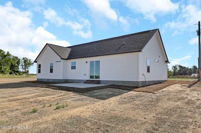 201 Megans Field Place 66, Richlands, NC 28574