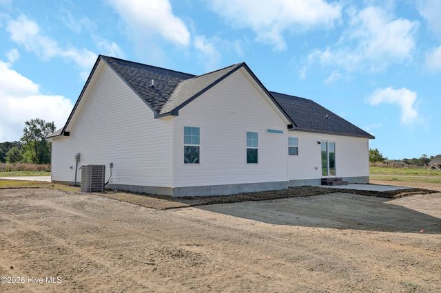 201 Megans Field Place 66, Richlands, NC 28574