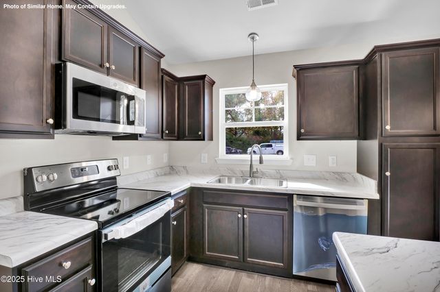 201 Megans Field Place 66, Richlands, NC 28574