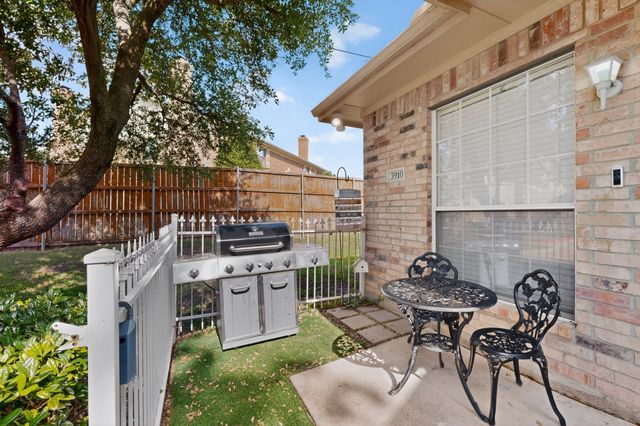 3910 Brandon Park Drive, Garland, TX 75044