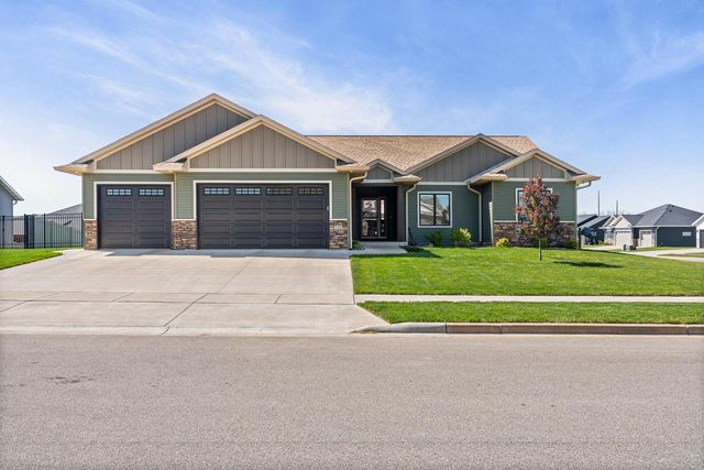 648 Silver DRIVE, Holmen, WI 54636