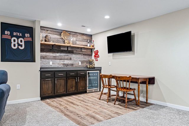 648 Silver DRIVE, Holmen, WI 54636