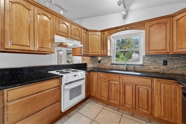 5300 CINDY KAY DRIVE, Plant City, FL 33566