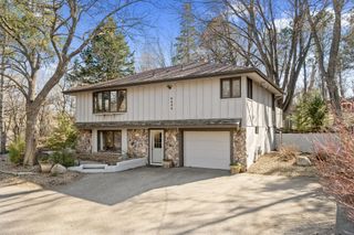 5424 Rowland Road, Minnetonka, MN 55343